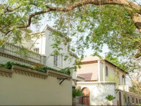 The Village Ridge Boutique Hotel