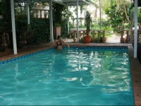 Amper Bo Guest House 