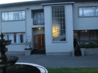 29onTait Guest House 