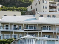 Moonglow Guesthouse 