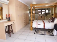 Four Palms Guest House 
