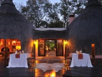 Hoyo Hoyo Lodge 
