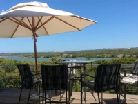 Holiday Home Crystal Waters 