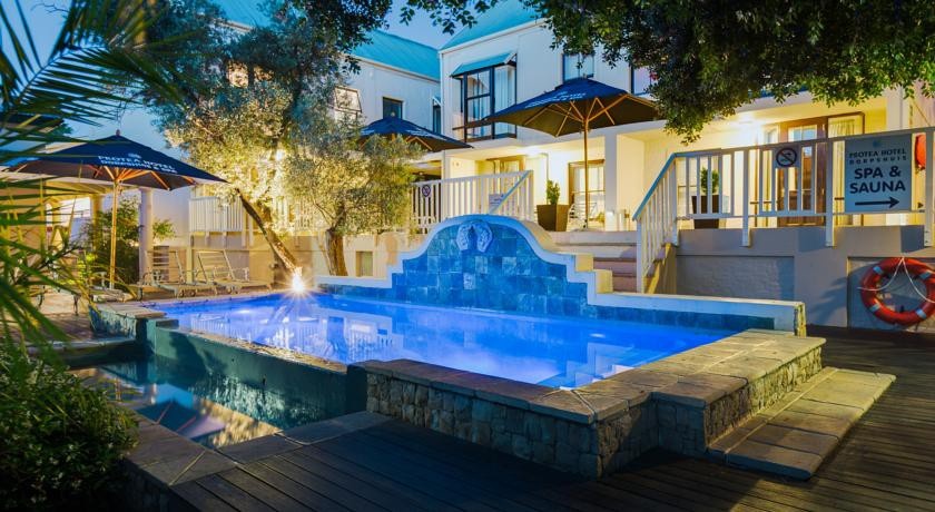 Protea Hotel Dorpshuis & Spa 