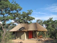 Ama Amanzi Bush Lodge 