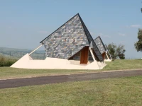 Pyramids Motel 