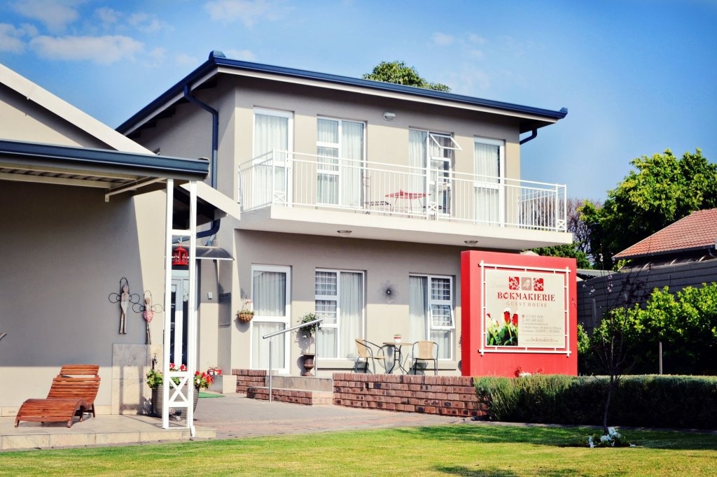 Bokmakierie Guest House 