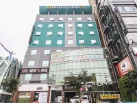Hotel Amour 2*