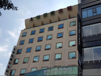 Hotel Amour