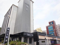 Luxe Hotel