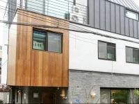 Bauhaus Guesthouse 2*