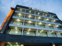 Breeze Bay Hotel