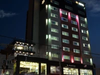 HS Tourist Hotel 4*