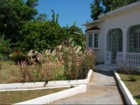 Nolas Villa 