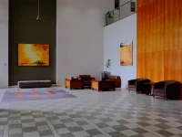 Cathedral Place 4*