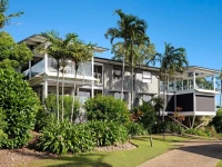 Oasis 25 Hamilton Island 4*