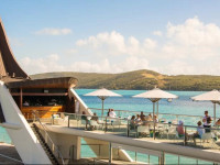 Yacht Club Villa