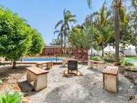 Central Caravan Park 3*