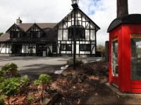 Fox and Hounds Inn