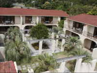 Onetangi Beach Apartments
