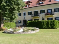 Ferienwohnungen Herrenhaus 