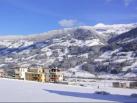 Apartment Neu I Fugen 