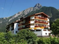 Hotel Troschana 