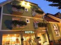 Hotel am Marktplatz - Landgasthof Wratschko 4*