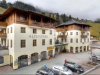 Alpenpark - Hotel Edelweiss 