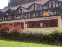 JUFA Hotel GrГјnau 
