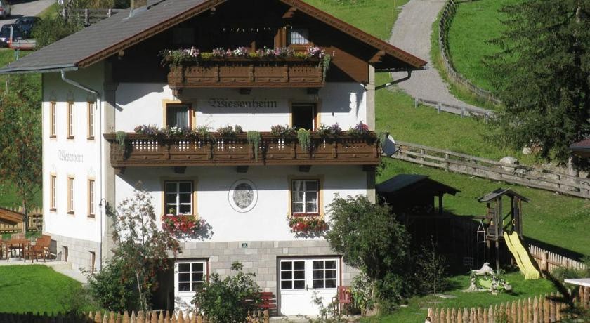 Apartments Ferienhaus Wiesenheim 