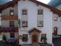 Apart Al Aua 