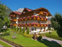Hotel-Garni Weidacherhof 