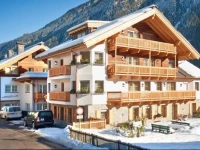 Hotel Appartement Neuhaus 
