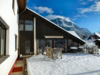 Haus Tapestry 