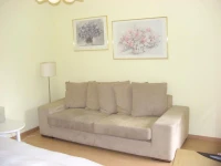 Yve Guesthouse 