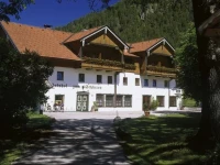 Hotel Gutshof zum Schluxen 