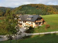 Gasthaus - GГ¤stehaus Schusterbauer 