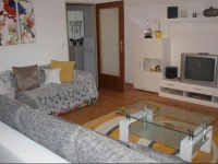 Lake & Mountain View Apartment 