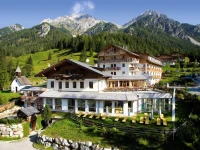 Almwellness-Resort Tuffbad 