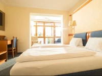 Hotel Locker & Legere 