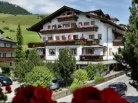 Alpina Apartments 