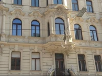 Hoheschule Apartment Courbette 