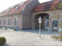 B&B Valley of the Polygon 