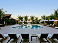 Praia do Estaleiro Guest House 3*