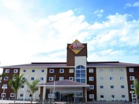 Hotel 10 Dourados 3*