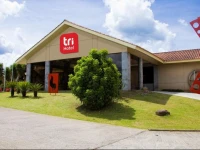 Tri Hotel Flores 4*