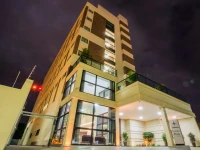 Golden Plaza Hotel 3*