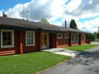 Log Hotel