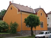 Fenyvesi VendГ©ghГЎz 